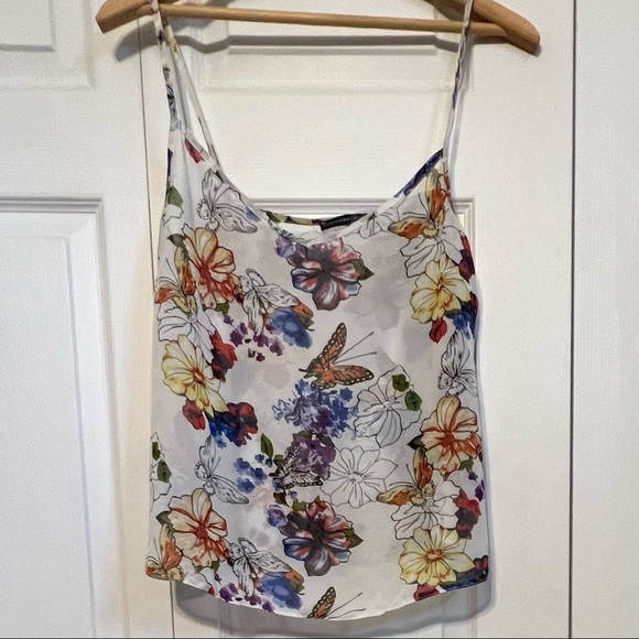 Floral & Butterfly Print Sheer Chiffon Tank Top - Picture 2 of 5